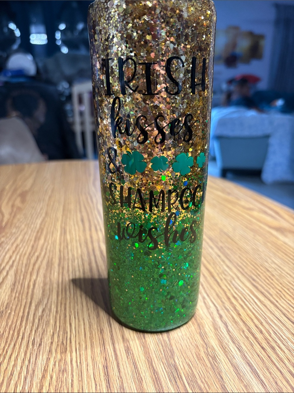 Irish Kisses Shamrock Glitter Tumbler - Gold & Green